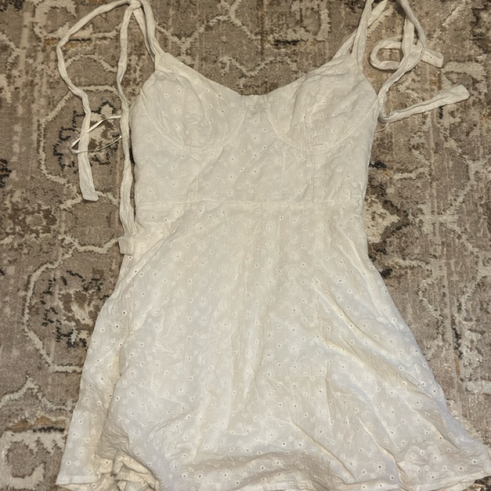 DAINTY MINI SUNDRESS